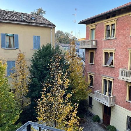 Апартаменты Un Balcone Sul Centro Storico Реджонель-Эмилия Экстерьер фото